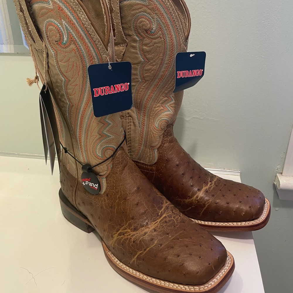 Cowgirl boots NEW